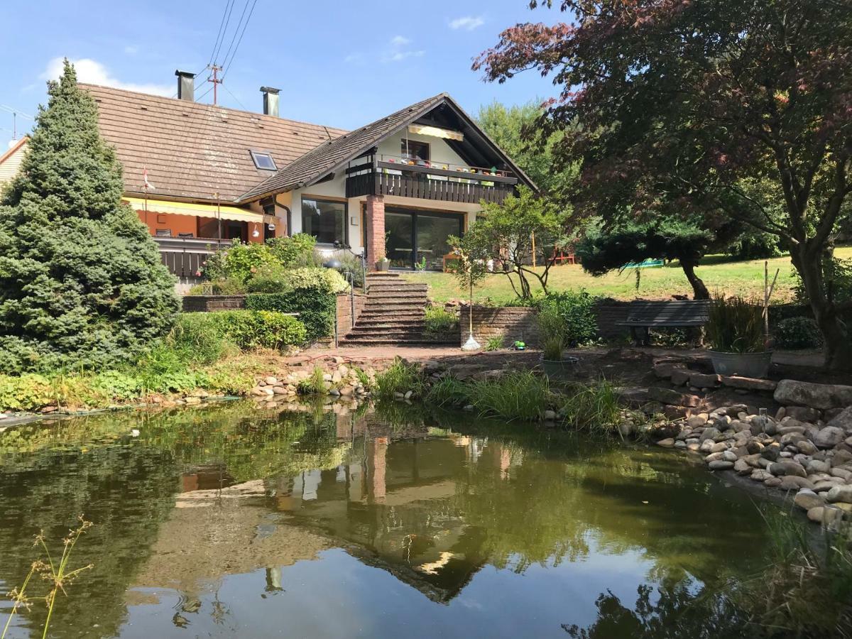 Ferienwohnung Seerose Bad Wildbad I. Schwarzwald Luaran gambar